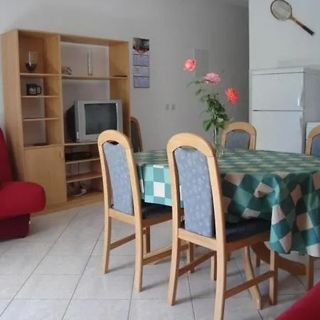 Beachfront Apartments Dida - Seget Vranjica Room photo